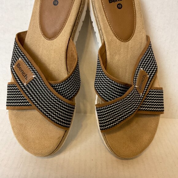 Bench Victoria Sandals 10 Brown Black White Slip On Cushioned Criss-Cross - Picture 4 of 11